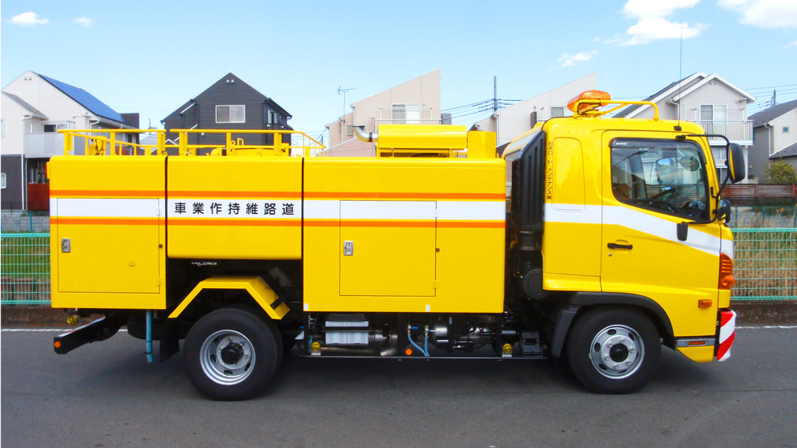 高圧洗浄車（排水管清掃車）の写真